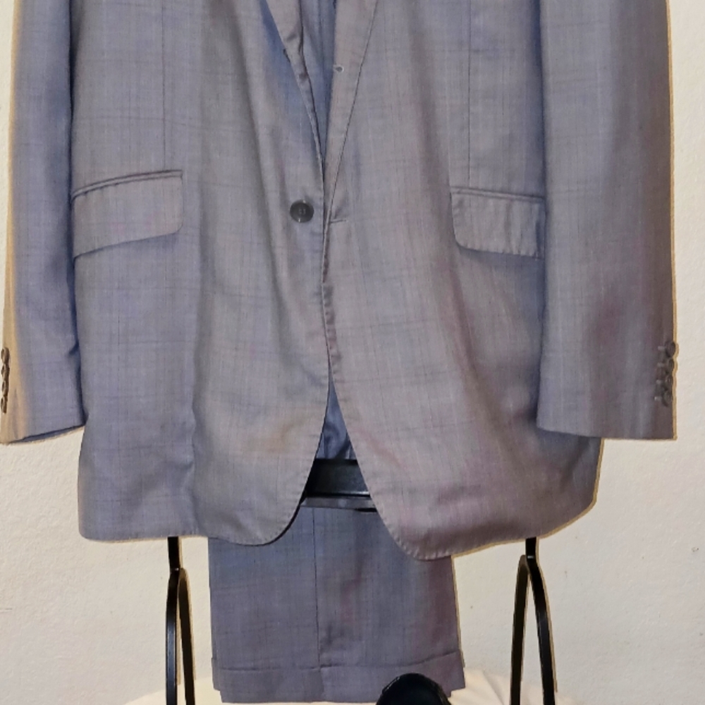 3pc light grey semi-formal suit good for the office, church, wedding or a night.